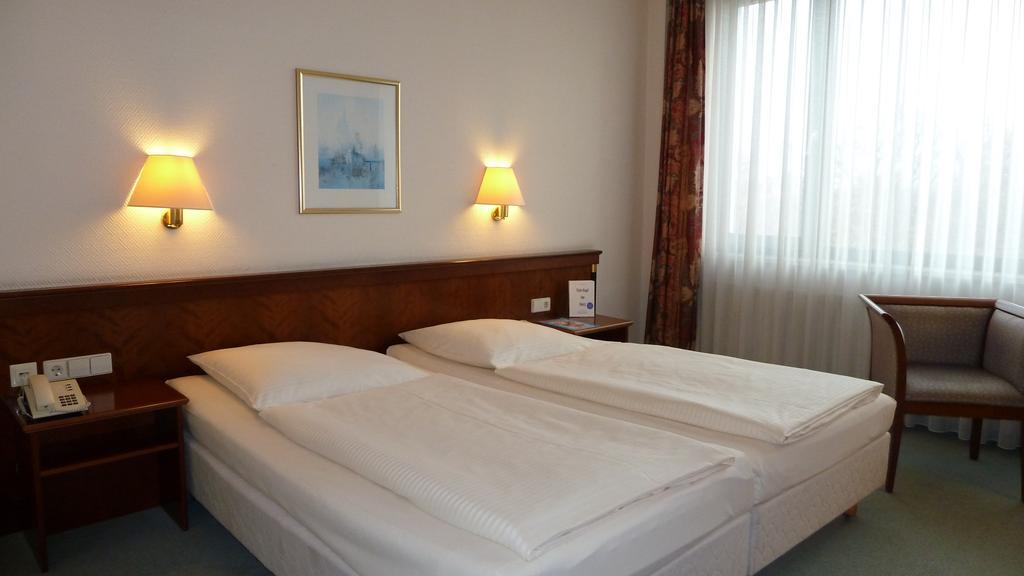 Comfort Hotel Weissensee Berlin Exterior photo